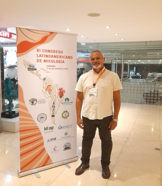 Presencia del Dr. C. Julio Mena Portales en evento Latinoamericano de Micología (2023)
